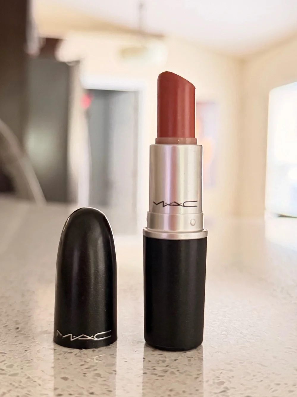MAC Cosmetics VELVET TEDDY Matte Lipstick